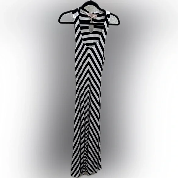 Philosophy | Black and White sardina Striped Maxi Dress - Picture 7 of 8